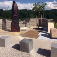 ausstellung_10 Quader Monolithe Natursteine